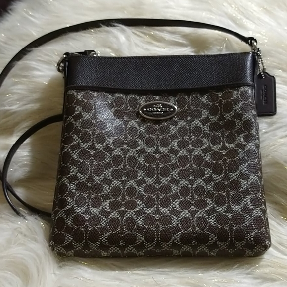 Coach Handbags - Coach 52400 Signature NS swing back crossbody Coach Handbags - Coach 52400 Signature NS swing back crossbody